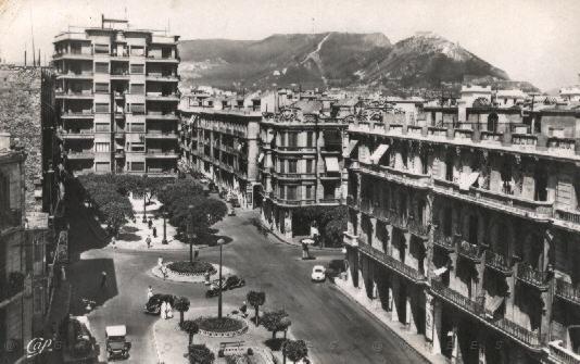 ORAN Place des Victoires.jpg